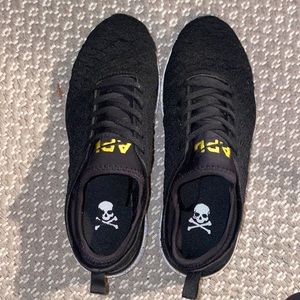 APL Womens Tech Loom Phantom Black